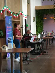 Lenny en Jan treden op in woonzorgcentrum Kerkakkers.